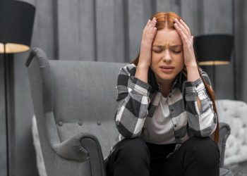 ما هو الاحتراق النفسي؟ وكيف تخرجين منه قبل فوات الأوان؟