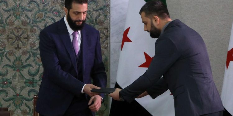 محامون: ضمان حقوق السوريين أساس أي دستور جديد