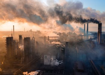 مصر تتصدّر قائمة الدول العربية الأكثر تلوثاً للهواء في 2024