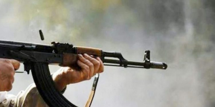 مقتل 14 شخصاً بينهم نساء وأطفال في سوريا