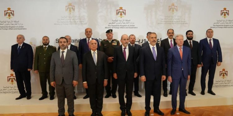 الحراك الدبلوماسيّ السوريّ بعد سقوط الأسد ـ1ـ