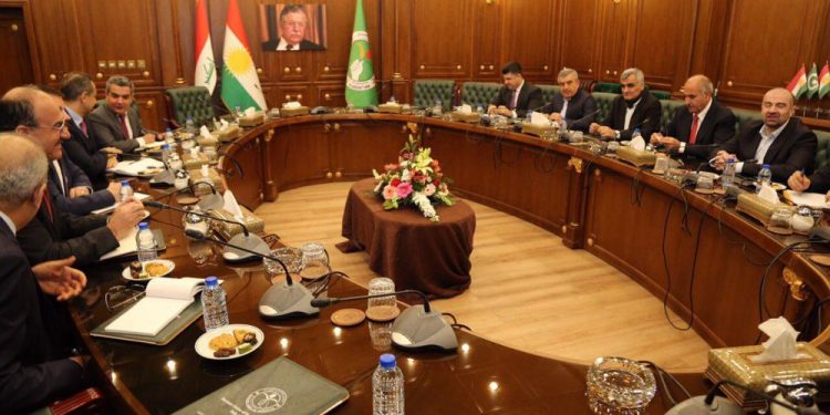 توافق الديمقراطي والاتحاد الوطني خطوة في الاتجاه الصحيح