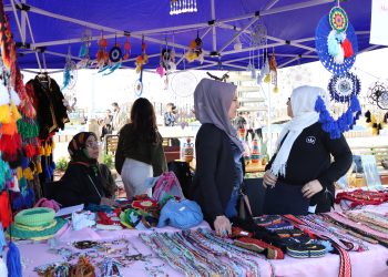 سما خلف تكسر الصمت وتضيء مهرجان أدب وفن المرأة العاشر
