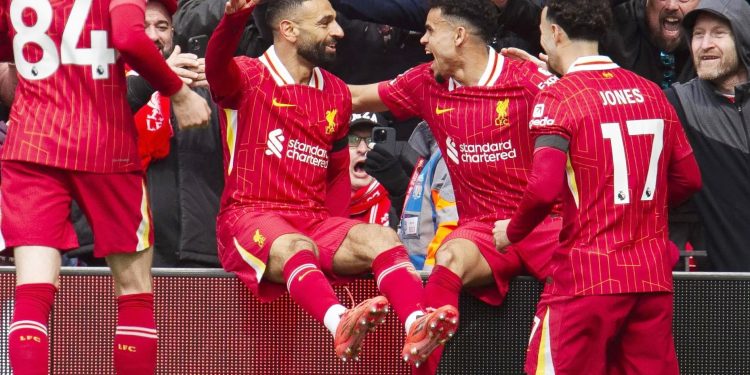 ليفربول يُلامس لقب البريميرليغ بفوزٍ قاتل على وست هام