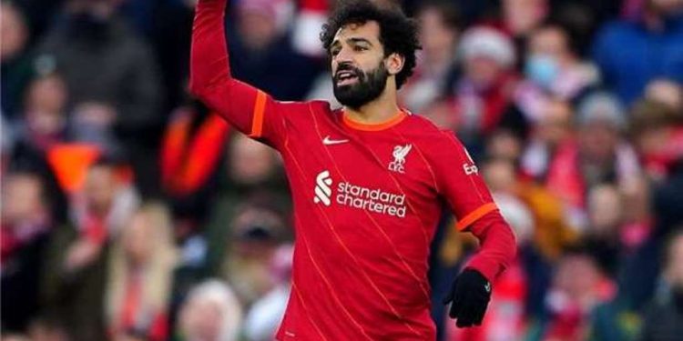 مطاردة صلاح.. ليفاندوفسكي ماكينة أهداف لإنقاذ برشلونة