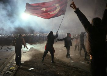 هل نشهد بداية الربيع التركي؟!