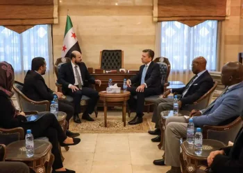 وفد أمريكيّ في دمشق… رسائل مزدوجة وتحذيرات أمنيّة