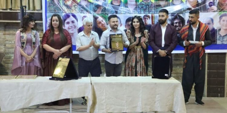 يوم الصحافة الكردية.. 127 عاماً من الإعلام الحر وتوثيق تاريخ الكرد وثقافتهم