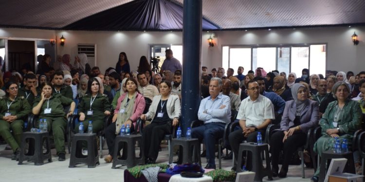 كونفرانس الرئاسة المشتركة يؤكد على أن التشاركية ركيزة الإدارة الذاتية ومفتاح تعزيز المشروع الديمقراطي