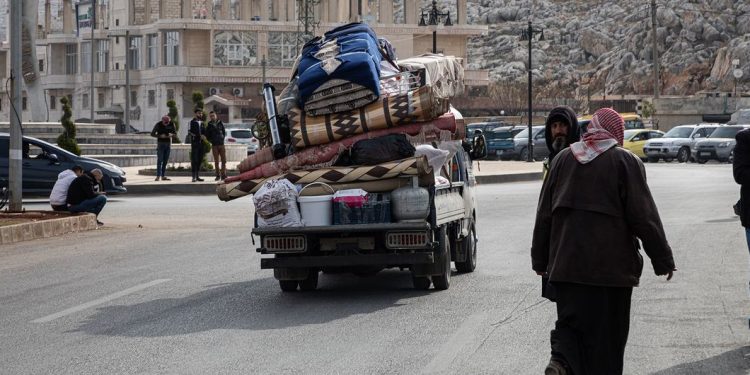  التنقل السكاني مستمر في سوريا ومُخلّفات الحرب تؤدي إلى آثارٍ مميتة