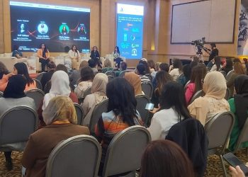 منتدى “أصوات نساء بلا حدود”.. تذكير بجهود الصحفيات وأهمية حماية حقوقهن