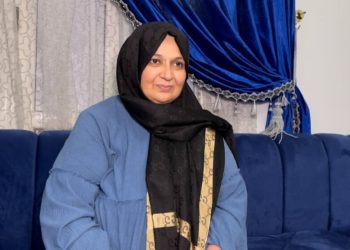 أم ليبية تقود أبناءها الصم نحو النجاح وسط مجتمع لا يسمعهم