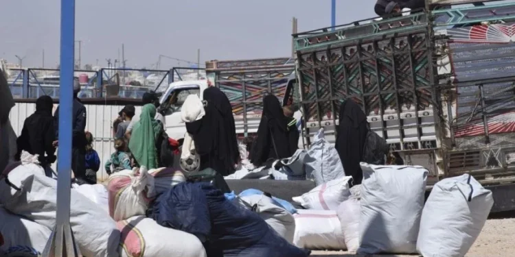 خطة مشتركة بين الإدارة الذاتية وسلطة دمشق حول مخيم الهول