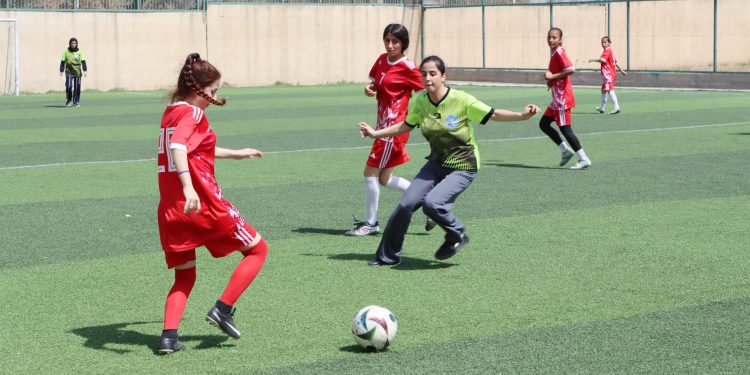 غياب الأندية عن اكتشاف المواهب المدرسية