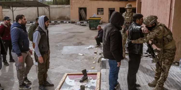مناطق سلطة دمشق قتل واعتقالات وتفجيرات يوميّة