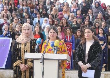 آركيولوجيا المرأة وتعريف هوية المرأة