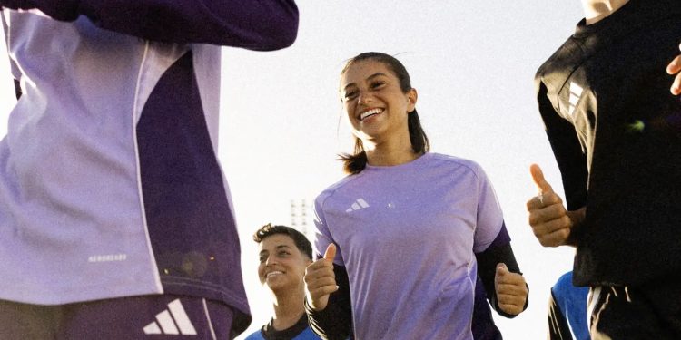 أيقونة الملاعب السعودية.. كيف أصبحت فرح جفري وجهًا لكرة القدم النسائية؟