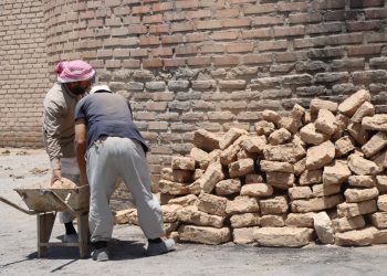 إحياء التاريخ.. انطلاق المرحلة الرابعة من ترميم سور الرقة