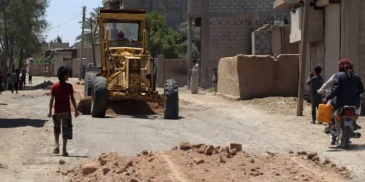 اتحاد بلديات دير الزور يعتمد ٣٨ مشروعاً خدمياً