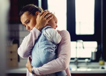 الأسباب الأكثر شيوعاً لاختناق الرّضع.. وكيف يمكن إسعاف طفلك؟