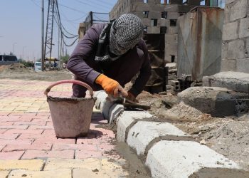 بلدية الشعب في قامشلو تواصل تنفيذ مشاريع خدمية استراتيجية