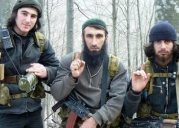 المسلحون الأجانب.. عقبة في مسار الانفتاح وإنهاء المعاناة السوريّة