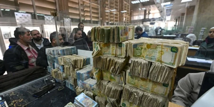 ترامب يستعد لإلغاء مجموعة كبيرة من العقوبات على سوريا