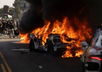 ترامب يُهدد بإرسال المارينز إلى لوس انجلوس