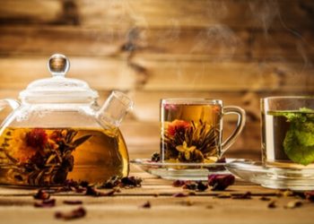 تغنيك عن المهدئات.. سبع مشروبات طبيعية تُهدئ القلق والتوتر
