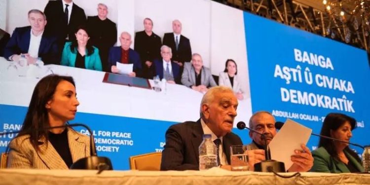 سياسيون وحقوقيون: نداء القائد عبد الله أوجلان أساس لتحقيق السلام المستدام
