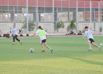 سيدات الهلال والعين على اللقب
