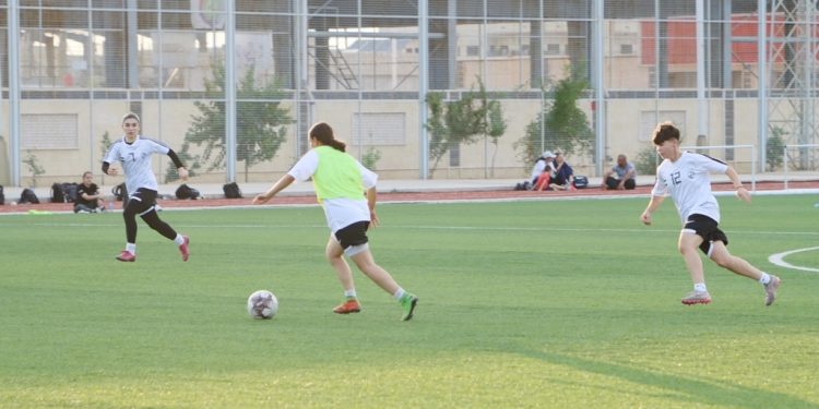 سيدات الهلال والعين على اللقب