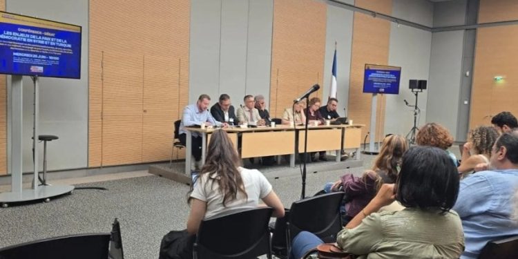 مؤتمر برلماني حول السلام والديمقراطية في سوريا وتركيا تستضيفه فرنسا