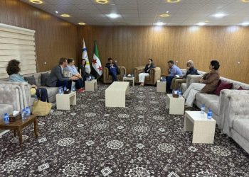 وفد برلماني للاتحاد الأوروبي وحقوقيين فرنسيين يزورون شمال وشرق سوريا