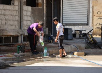 أزمة مياه خانقة في قامشلو… الأهالي يشتكون والبلدية تَعِد