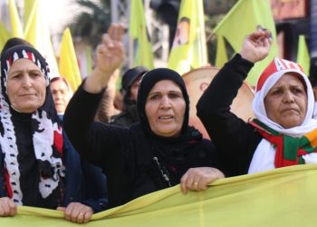 أهالي كوباني: اللقاء بالقائد عبد الله أوجلان حق مشروع لن نتنازل عنه