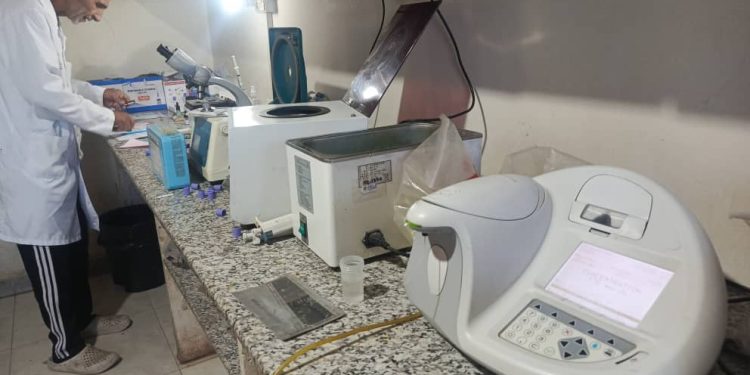 مشفى الكسرة العام يواجه خطر التوقف بعد إيقاف الدعم الدولي