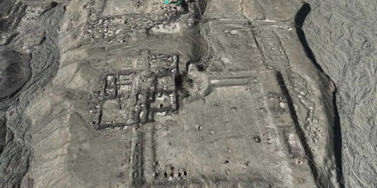 العثور على جدارية عمرها ثلاثة آلاف عام في بيرو
