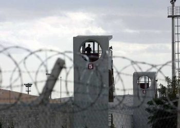 المعتقلون السياسيون في السجون التركيّة بين الإفراج والاحتفاظ التعسفيّ