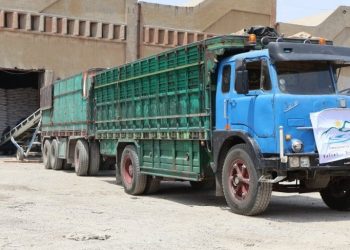 دفعة مساعدات إنسانية من شمال وشرق سوريا في طريقها للسويداء