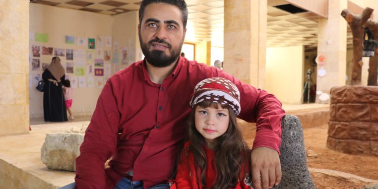 ذهب الفياض.. حين تنطق الطفولة بلهجة الرقة ويُصبح الشعر طريقًا للشفاء