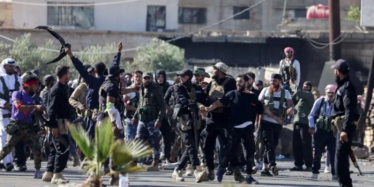 سياسيون ومواطنون: الوحدة الوطنية ترسيخ للسلم الأهلي والديمقراطية