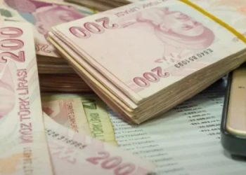 مؤسسات مالية كبيرة تنذر بكارثة على الاقتصاد التركي