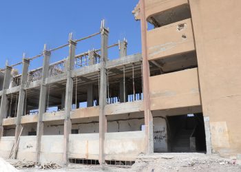 هيئة التربية في الطبقة تبدأ إعادة تأهيل ثلاث مدارس كبرى