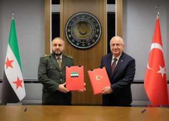 الارتهان للخارج وسياسات الإقصاء عناوين المرحلة الانتقاليّة في سوريا
