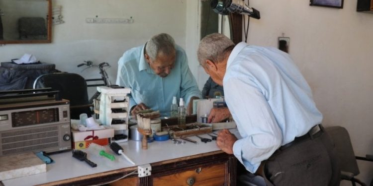 الكاظم.. قصة المهنة التي أصبحت ذاكرة للأجيال المتعاقبة في مدينة الطبقة