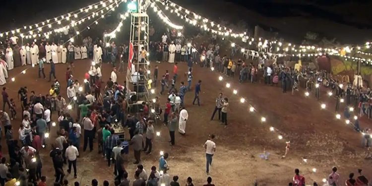 عادات الجزيرة المفقودة بسبب الحرب والتكنولوجيا.. حنين إلى أيام المحبة والاحترام