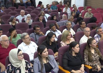 بين الشِّعر والنّثر.. تتمرّد القصيدة وتتّقد القصّة جذوة لا تنطفئ