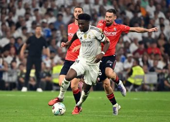 ريال مدريد يفتتح الليغا بفوز صعب على أوساسونا