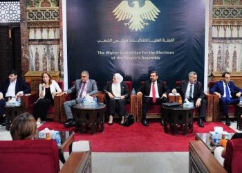 من يكتب الشرعية: السلطة أم الشعب؟